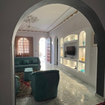 Al Gezera Apartments الأقصر المظهر الخارجي الصورة